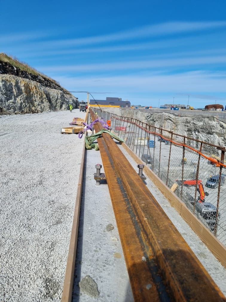 Sveis av skinne til kranbane - Andøya